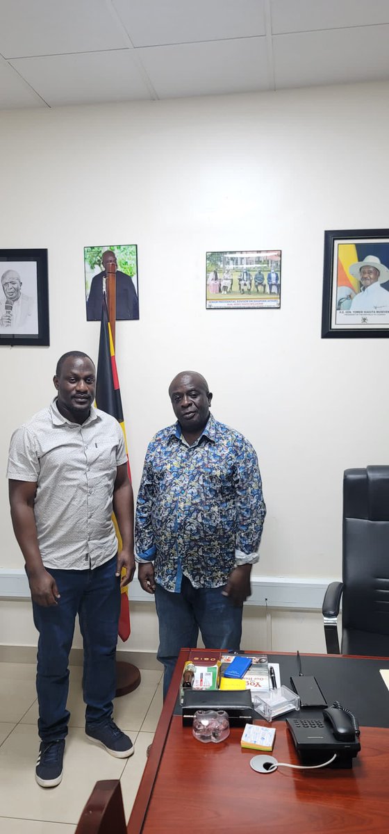 spadiaspora's tweet photo. .@abbey_walusimbi was pleased to meet #AllanOlara, Chairperson @nrmukireland. They discussed ways to foster unity, possibilities to deepen collaboration, and avenues for diaspora mobilization.

#spadiaspora
#AmbAbbeyWalusimbi https://t.co/P5QrKAWkCR