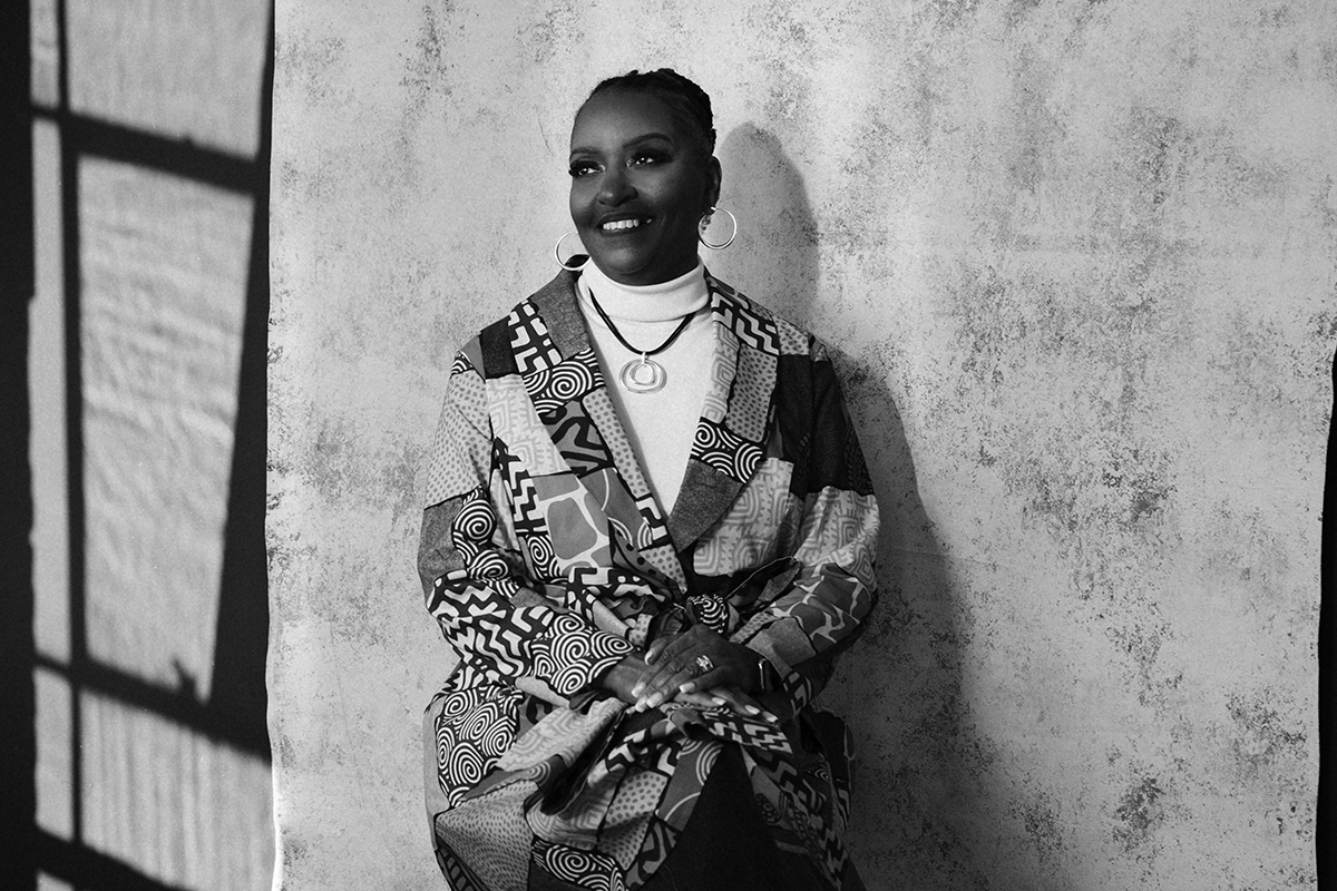 SanAntonioWoman's tweet photo. Feature Story - DreamWeek San Antonio! Inspiring Change Through History, Art, and Music!
Meet Deborah Omowale Jarmon. https://t.co/ITUkKOuvfy
@DreamWeekSA @archivemuseum #sawomanmagazine #sanantoniowoman #sanantoniowomen #Dreamweek #SAAACAM #history https://t.co/8VzTBwrD91
