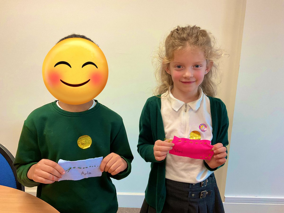 CheswickGreenPS's tweet photo. Year 2 are really enjoying their new D&amp;T unit - check out some of their brilliant running stitches 👏🧵🪡 https://t.co/pgc5QUNEwC
