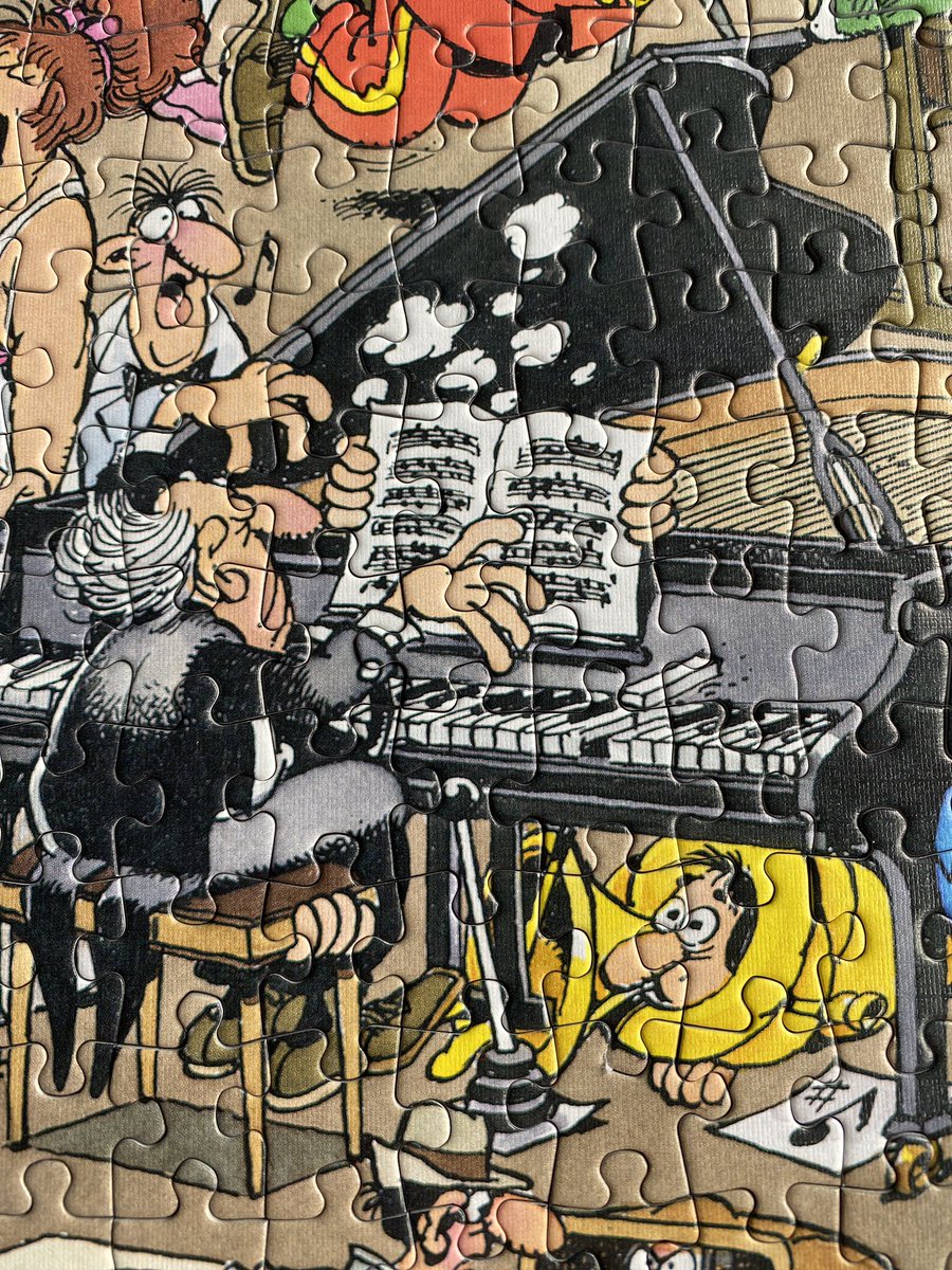 Hannashome_40's tweet image. Wederom een grappige puzzel. Een kleintje dit keer.

#pianist #comicpuzzle @janvanhaasteren #janvanhaasterenpuzzel #janvanhaasteren #legpuzzel #legpuzzels #jigsaw #500stukjes #500pieces #500piecepuzzle