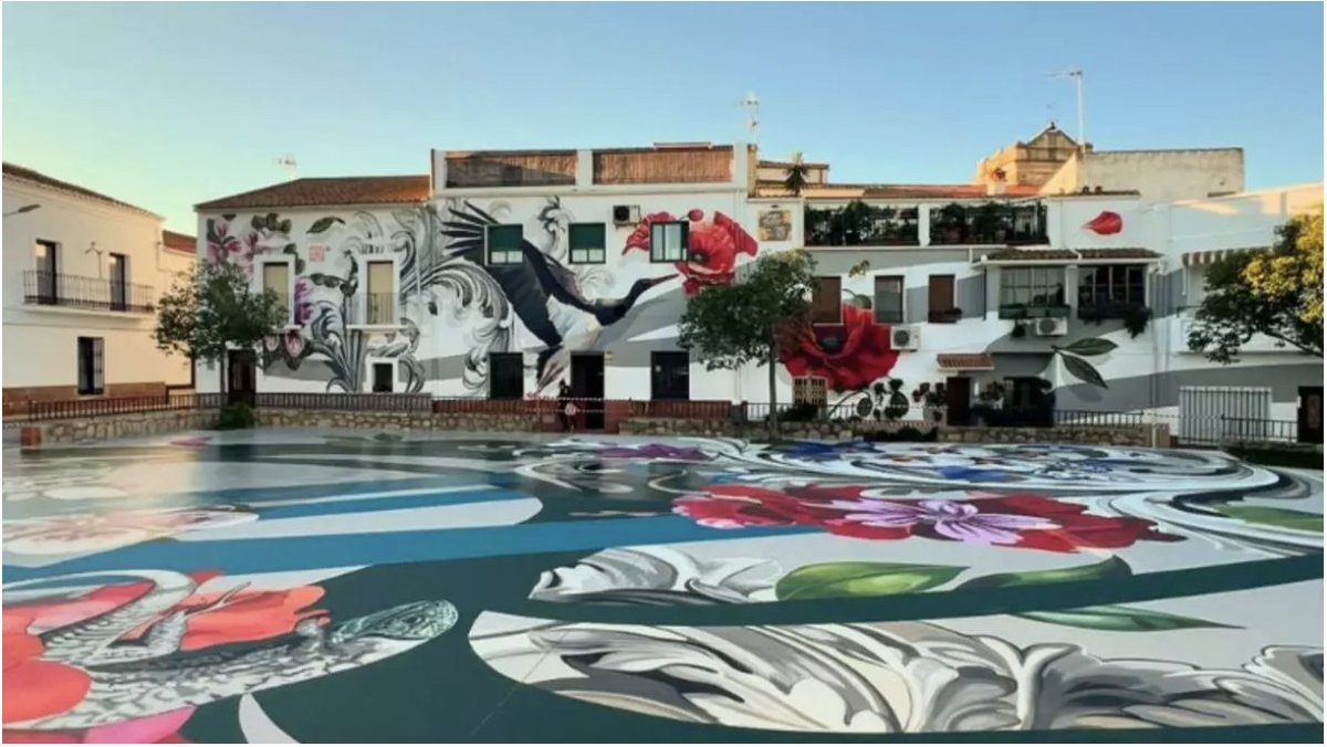 Salorino, un museo al aire libre 🎨
Entre estas obras destaca un impresionante mural de 2.000 metros cuadrados creado por la reconocida artista Lula Goce
Está inspirado en la biodiversidad de la Reserva de la Biosfera Tajo Internacional. 🌍
¡Te esperamos!
elperiodicoextremadura.com/caceres-local/…