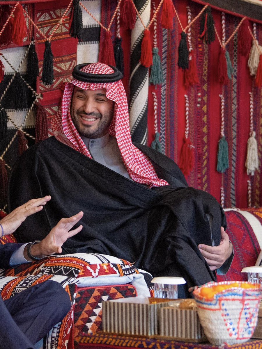 gorgeous4ew's tweet image. هلا يا شبيه معزي وعزوة الشجعان 
هلا بالعظيم اللي حكت عنه أفعاله 🇸🇦❤️.