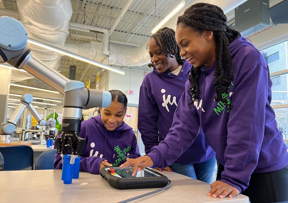 WoodsonCenter's tweet photo. You don’t mentor a child for a week, a month, or a year. When you truly mentor someone, you mentor them for life.” – Derrick Toles, #InspiringMinds Founder & CEO
We are PROUD to have Inspiring Minds as a part of our #CommunityAffiliateNetwork, and loved hearing from their founder #DeryckToles on our CAN call last Friday.
