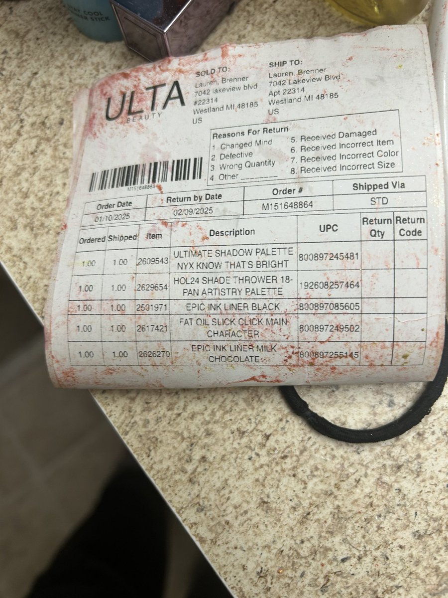 Lauren 🏹 tweet media