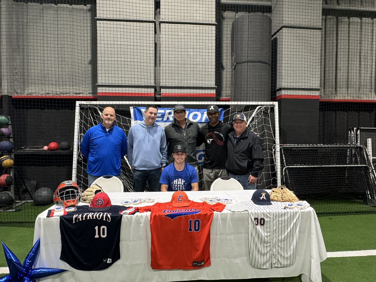 Sterlin C Farmer~ 6’0-175. Grad 2025~Central HS (@colter_07) on Twitter photo I wanna thank everyone that has supported me through this journey, I wanna thank god more than anyone to allow me to keep playing this game, and to continue my academic career at Vernon College. I am now glad to say I put the the pin to paper <a href="/VernonCollege/">Vernon College</a> I wanna thank everyone that has supported me through this journey, I wanna thank god more than anyone to allow me to keep playing this game, and to continue my academic career at Vernon College. I am now glad to say I put the the pin to paper <a href="/VernonCollege/">Vernon College</a>