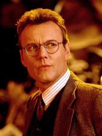 Have been on a bit of an Buffy and Angel rewatch thing of late and…. Don’t wanna freak anyone out, but just did some mathematics.
Turns out Tony Head was just 43 when he started playing Giles in
Buffy. What? 😳