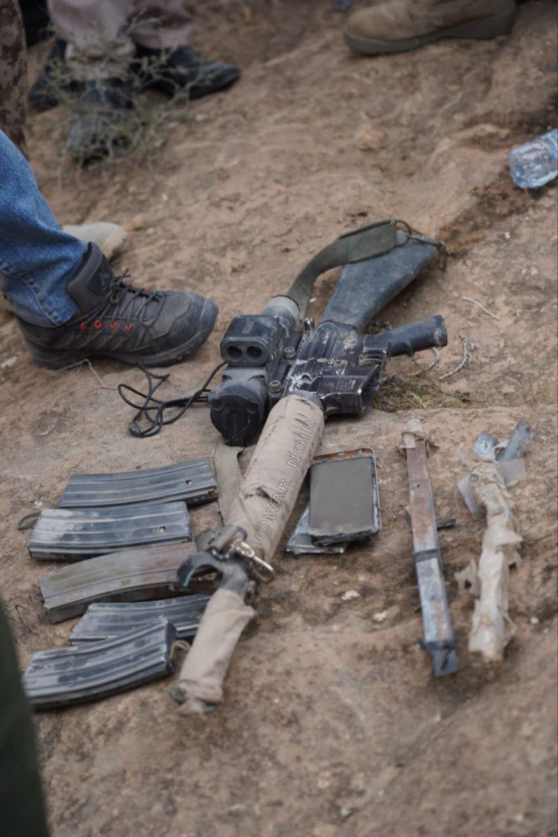 GranicznyJoseph's tweet image. #Iraq 🇮🇶: Iraqi Forces conducted airstrikes against #ISIS hideout in #Hamrin Mountains and killed 4 militants including 2 senior leaders.

From the slain militants, Iraqi Forces captured a #USA-made 🇺🇸 M16A4  rifle with Pulsar Trail 2 LRF Thermal  scope —a notable status weapon.