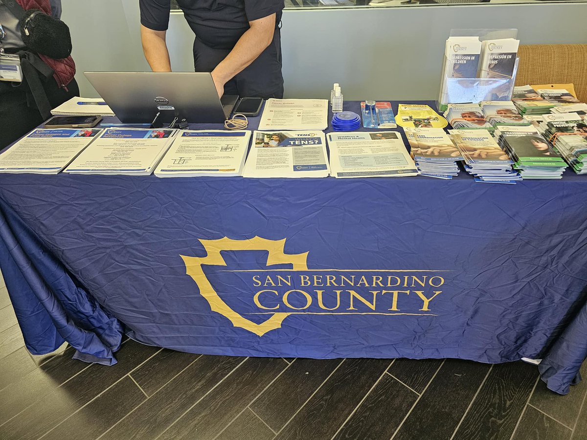 NPHSINC's tweet photo. This past Saturday, @NPHSINC partnered with @SBCounty &amp; @SCE to host a Community Resource Center, providing lanterns, solar banks, and essential supplies to families impacted by recent wildfires and strong winds. #CommunitySupport https://t.co/Qi2xznx5Nr