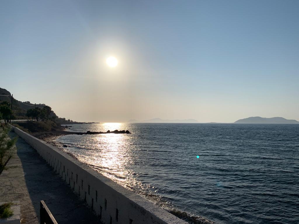 HellenicEden's tweet photo. The seafront of Mandraki, Nisyros 🩵 https://t.co/9bFEi4KdAl
