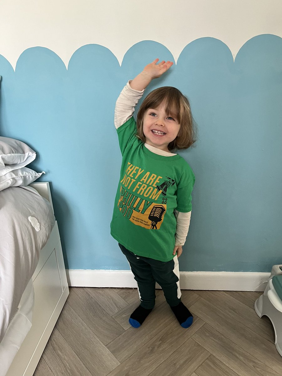 TheyarenotPhly's tweet image. Eddie loves a Victory Monday GO 🦅 #shamelessplug #FlyEaglesFly #phillypodcasts 💪🏻🙌🏼🔔🏈🏴󠁧󠁢󠁷󠁬󠁳󠁿🇺🇸