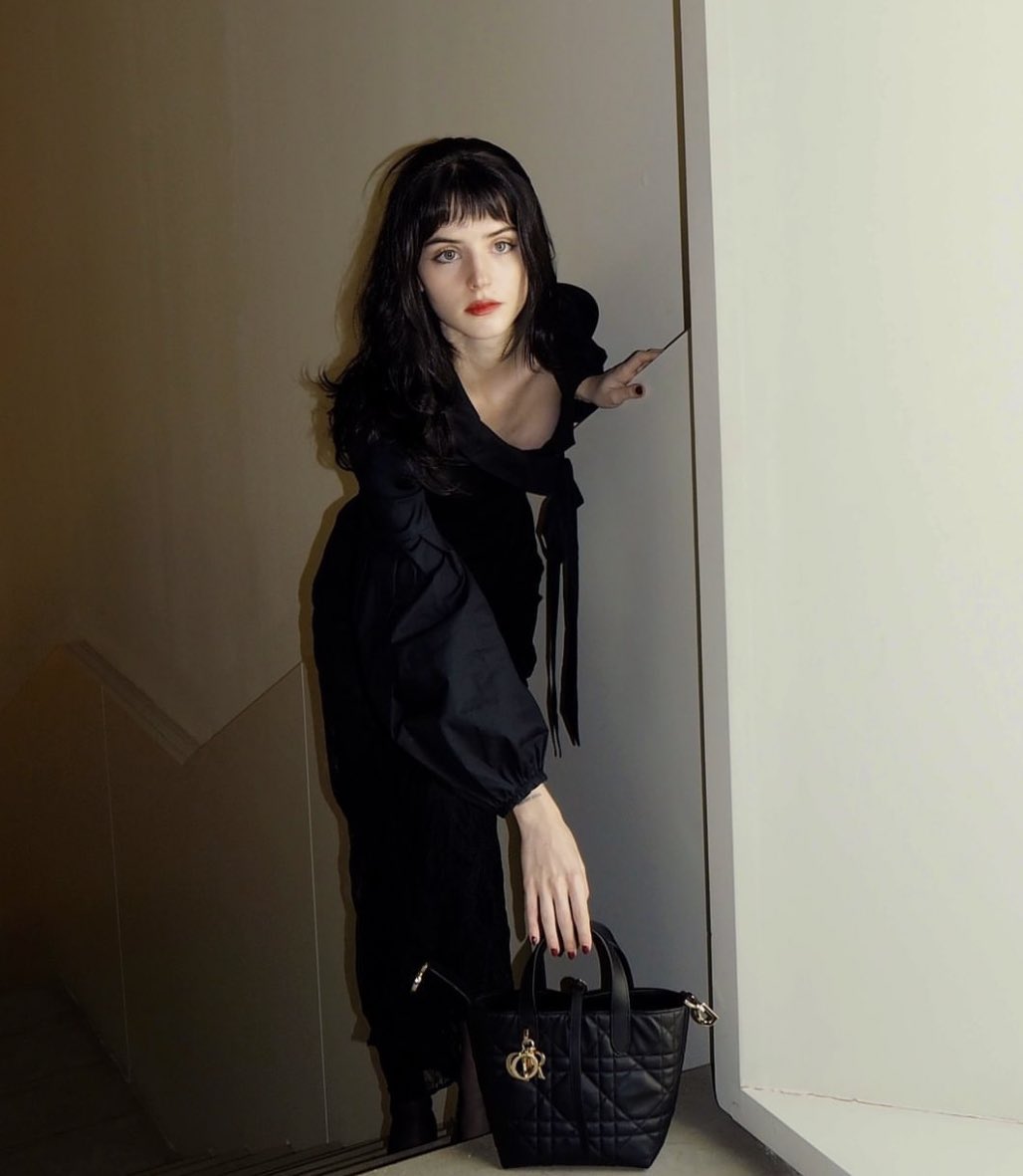 𝓛𝙞𝙯 tweet media