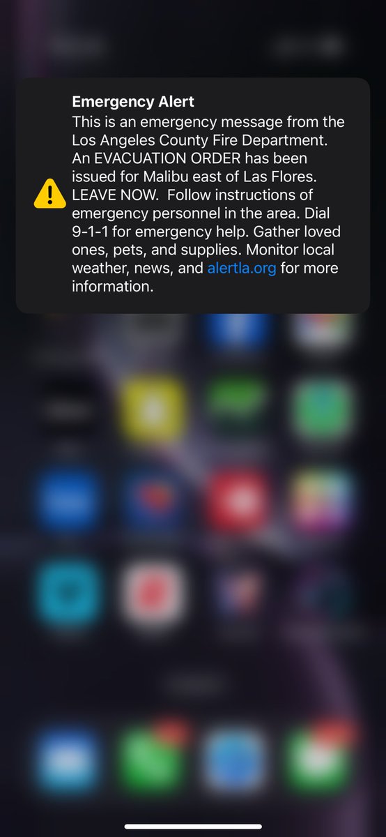 Bill Melugin tweet media