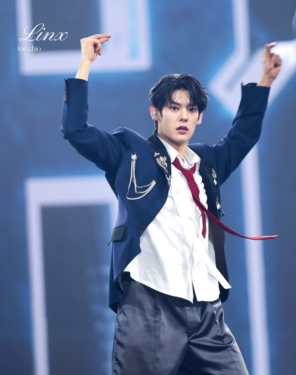 LinxWithin's tweet photo. 250112

💙🦋💙

#SMTOWNLIVE2025 #SMTOWN #SMTR25 #SMNGG #SMNBG #SMTOWN2025 #SM #CHIO
#SMTOWN_IN_SEOUL_D2 https://t.co/dv8dJmzEMi