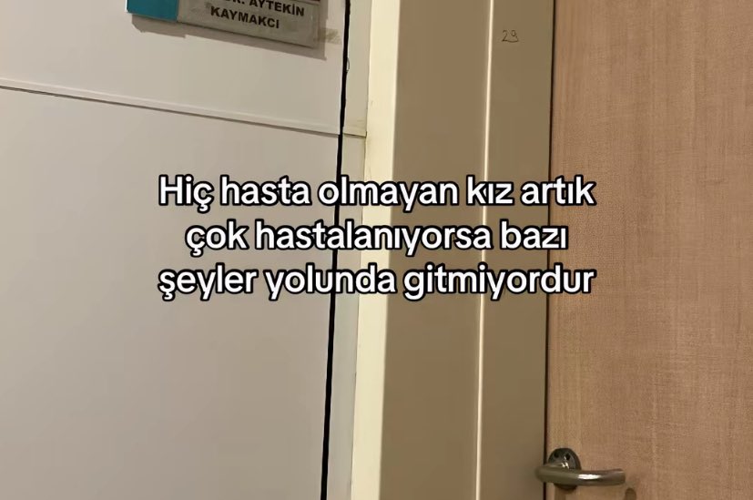 Alya (@alyareckles) on Twitter photo 