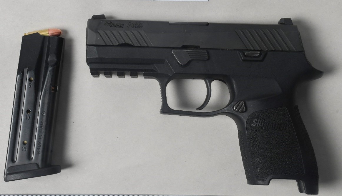 PeelPolice's tweet photo. Arrests Made in Shooting at Brampton Residence
 
For more: https://t.co/rEuC0x24NQ https://t.co/94DpnpyXG7