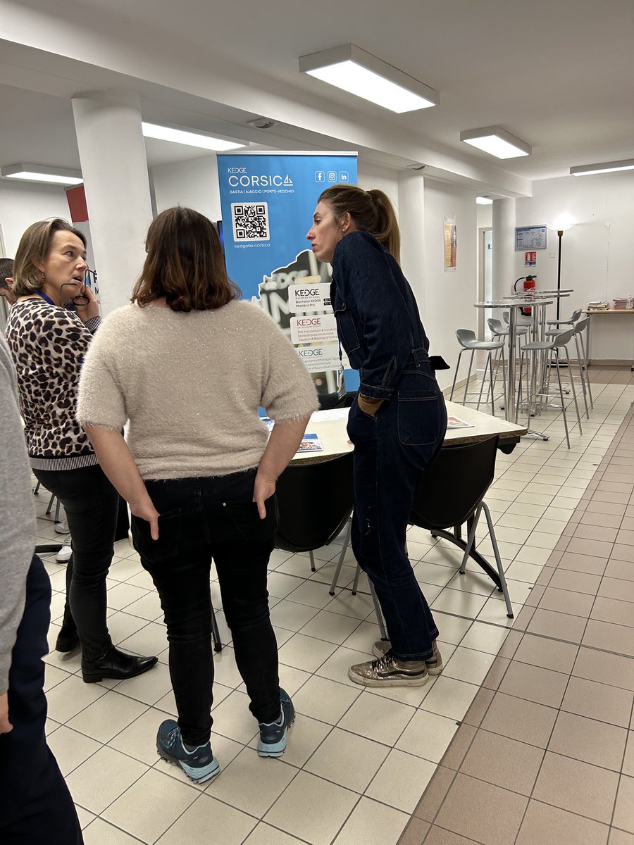 I✨ Clap de fin pour la 1ère journée du Salon de la Formation Continue du Groupe Amparà Méditerranée sur notre campus du Ricanto !

Une journée riche en ateliers, conseils personnalisés et découvertes autour de notre nouvelle offre de formation continue. Merci à tous !