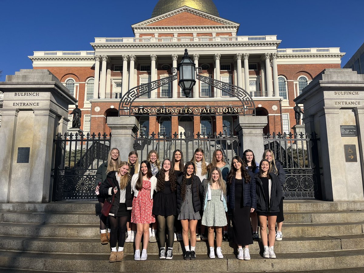 DouglasTigersAD's tweet photo. It’s a great day to be a Tiger‼️
Thank you Senator Ryan Fattman and Representative Joe McKenna for this incredible invitation and experience. Your time and generosity is greatly appreciated in continuing to help make this State Championship Title special! 
💙🐯⚽️🏆

@RyanFattman https://t.co/QbfTUgarbu