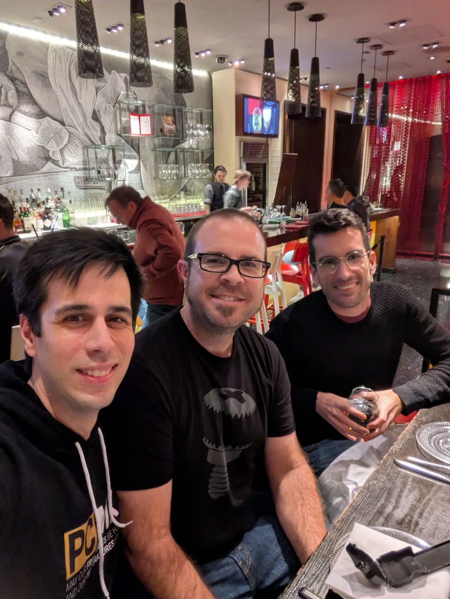 PedroPCMR tweet media