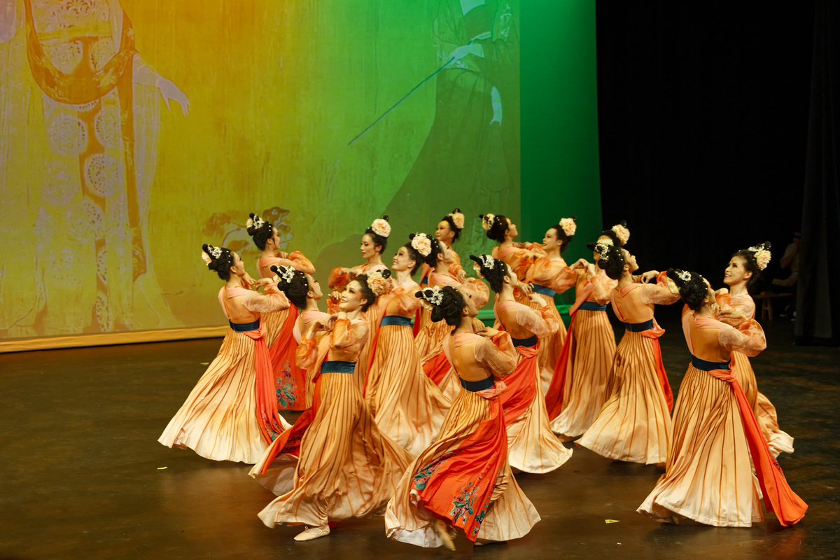 Cici Yang(siqiong) (@siqiongy) on Twitter photo Honored to perform as a dancer at the 2025 CAFA Chinese New Year Gala last night! Thrilled to hear speeches from the Governor and Secretary of State, and to see so many incredible performances showcasing Chinese Culture!@ParticipateLrng <a href="/oberlinmiddle/">Oberlin Magnet MS</a> Honored to perform as a dancer at the 2025 CAFA Chinese New Year Gala last night! Thrilled to hear speeches from the Governor and Secretary of State, and to see so many incredible performances showcasing Chinese Culture!@ParticipateLrng <a href="/oberlinmiddle/">Oberlin Magnet MS</a>