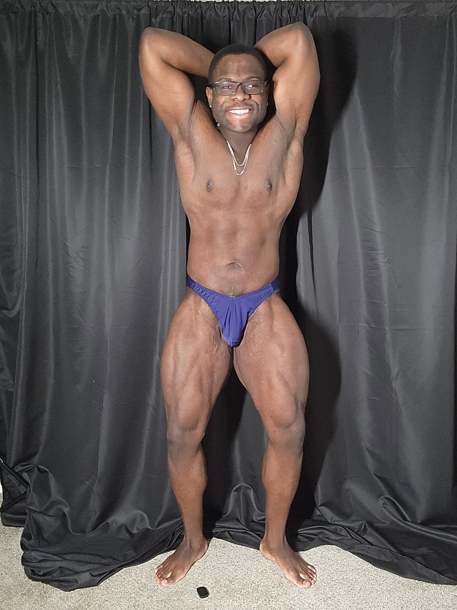 GynesisTy's tweet photo. 1/11/2025
19 weeks out
219.7 
#bodybuilding #bodybuilder #prep #muscle https://t.co/qhD3gVDL4G