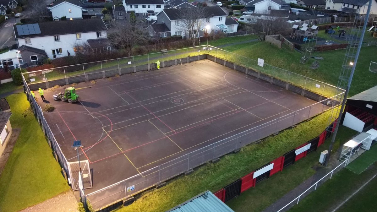 PenrhyncochFC's tweet photo. One special man’s dream is becoming a reality ⭐️ 

For you, Bones..

❤️🖤 https://t.co/wCGDCkum3Z