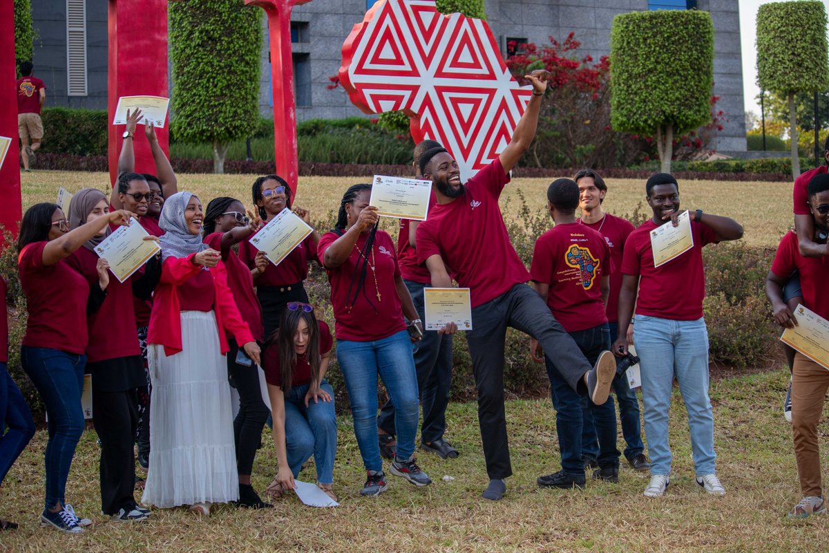 Good news!🎉 The application deadline for TReND-CaMinA has been extended to ❗️31st January❗️
Don’t miss this chance to boost your computational neuroscience journey and become part of our community🧠✨ 
Apply now: trendinafrica.org/trend-camina/ #Neuroscience #Education #ScienceForChange