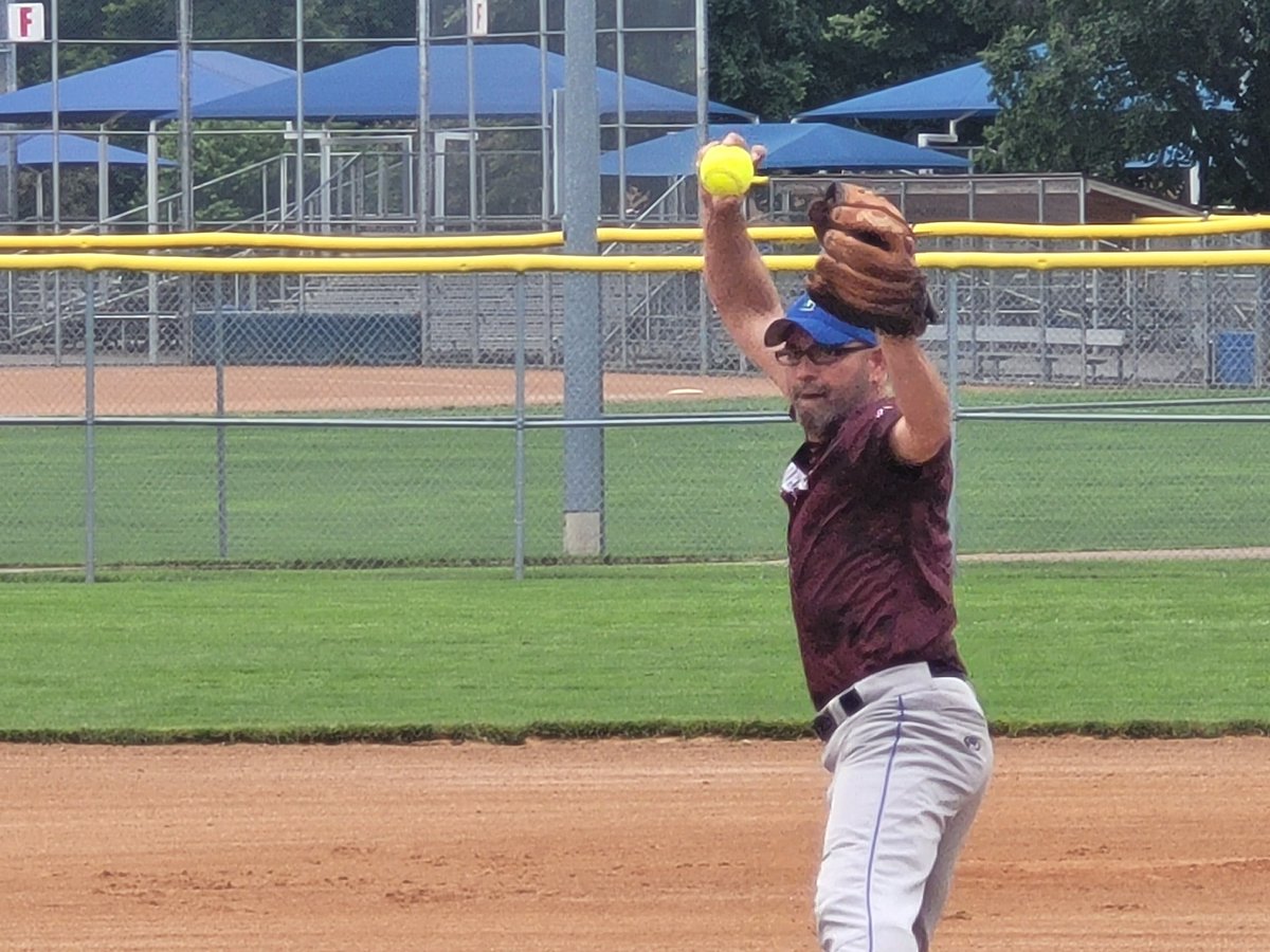 USASoftballSD's tweet photo. USA SB SD Men's Monday https://t.co/j63yozNYuf