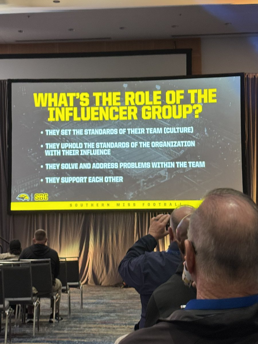 Doug Samuels 🏈 tweet media