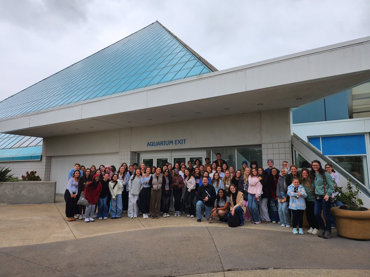 Health Science Theory students from <a href="/TWHSCISD/">The Woodlands High School, Conroe ISD</a>  traveled to Moody Gardens to visit the exclusive Body Worlds exhibit. Students also got to explore the Aquarium and Rainforest pyramids!
#CTE #handsonlearning #CTEconneCTEd