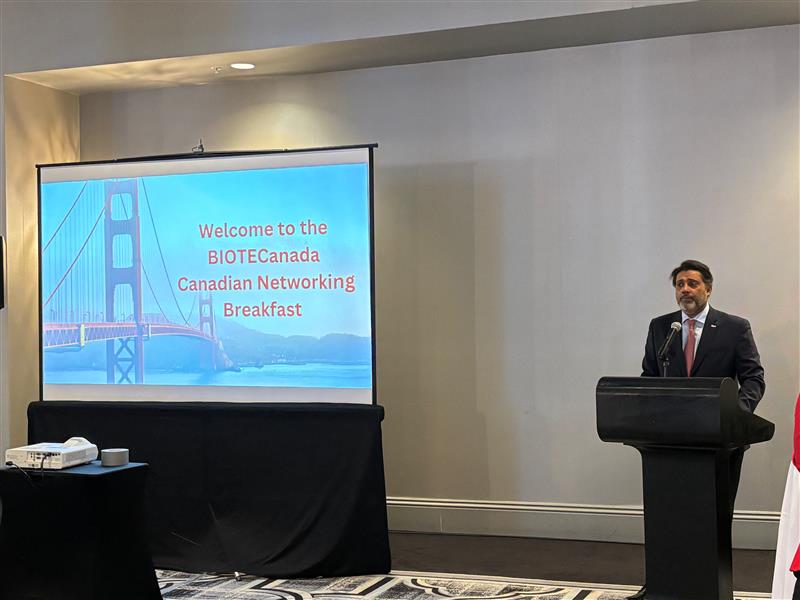 CanCGSF's tweet photo. CG @RanaSarkar_ kicked off our programming during #JPM2025 HealthCare Week, welcoming Canadian #biotech companies to San Francisco for the #biotechshowcase with @BIOTECanada President and CEO Wendy Zatylny.
#JPMWeek #JPM25 #BioWeekSF https://t.co/0WPYGdKTT7