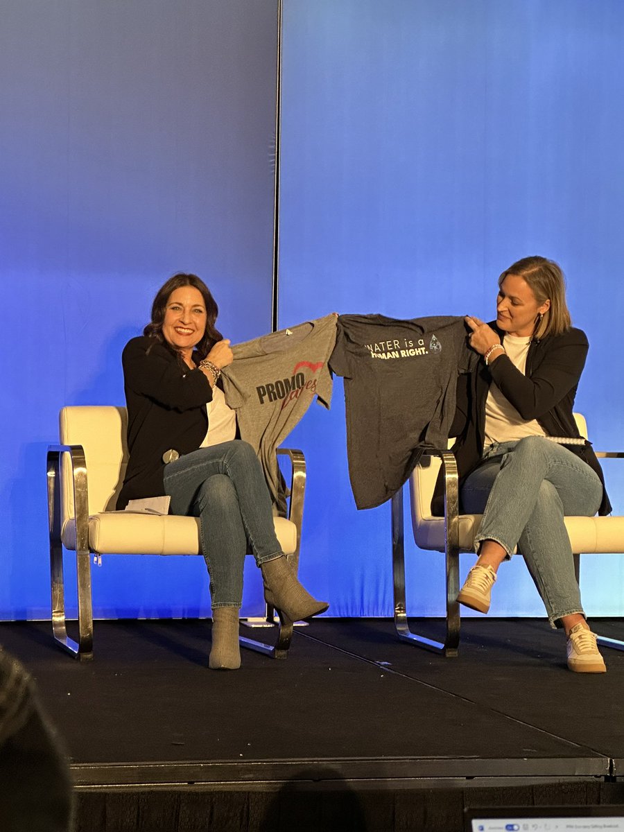 Great panel on eco-savvy selling with <a href="/mandirudd1/">Mandi Is My User Name</a> <a href="/katenash/">Kate Nash</a> at <a href="/PPAI_HQ/">PPAI</a> !