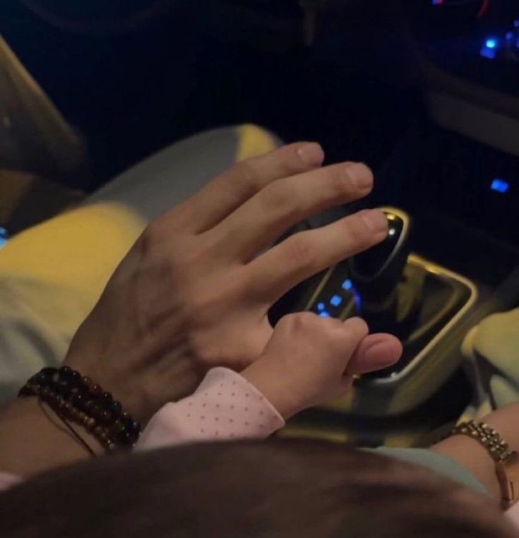 𝑂𝑛𝑒 𝑑𝑎𝑦 ❤️