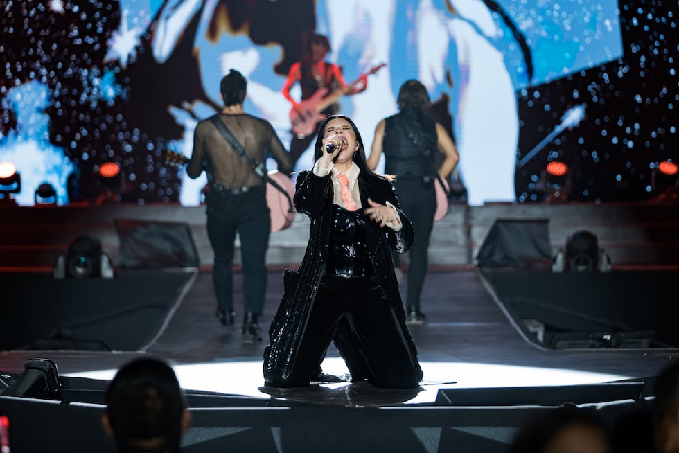 MartinezMisael_'s tweet photo. No es el lugar no es la resonancia no es el eco que se produce en el lugar, es la técnica vocal y su buena voz que procrea una hermosa melodía en aquel lugar.
Atte: Tu público.
#Solarolo @LauraPausini #Tour2024 https://t.co/qNlhsMYXk0