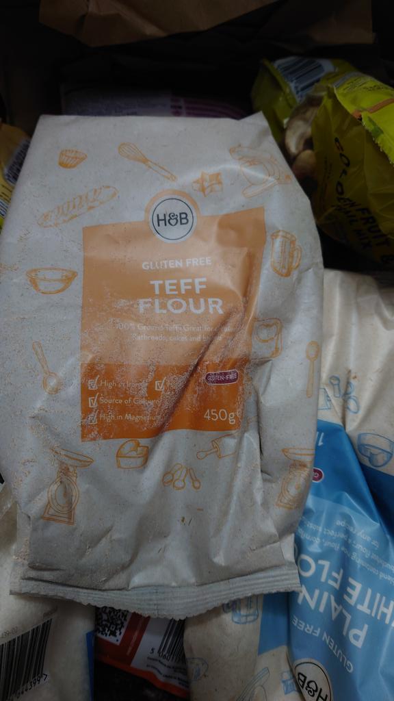 purplewakanda's tweet photo. @HB_HereToHelp Hello. I'd sent a DM about the damaged flour pack https://t.co/kzXznWjsgb