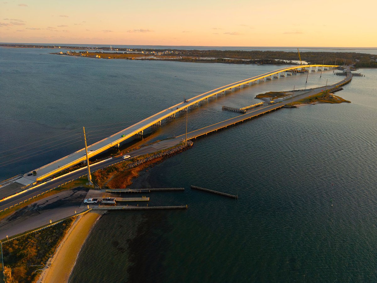 GCPCI's tweet photo. By leveraging precast concrete and innovative GFRP &amp; CFRP reinforcement, the Harkers Island Bridge ensures long-term durability in harsh saltwater environments. Learn how this Design Award-winning project is paving the way for resilient infrastructure → https://t.co/gnLLBLD65I https://t.co/LunjbkqpNY