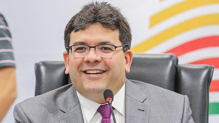 🚨 ATENÇÃO: Rafael Fonteles, jovem governador petista do Piauí, 39 anos, é o único estudante no mundo premiado nas Olimpíadas Internacionais de física, química e matemática!

- Rafael decidiu zerar o ICMS de 15 alimentos essenciais no Piauí. Leia: analisespoliticas.com/Publicacao.asp…