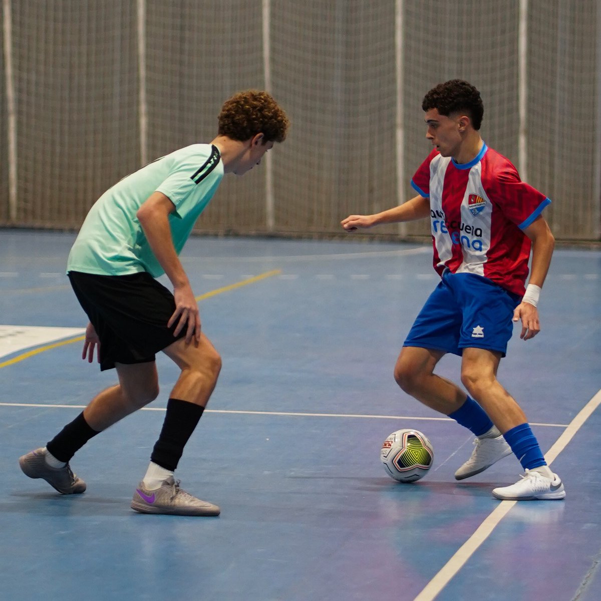 📸 𝑮𝑨𝑳𝑬𝑹𝑰𝑨 del ➕3️⃣ del #JuvenilA ✅

#SantJoanDespíCFS ❤️🤍