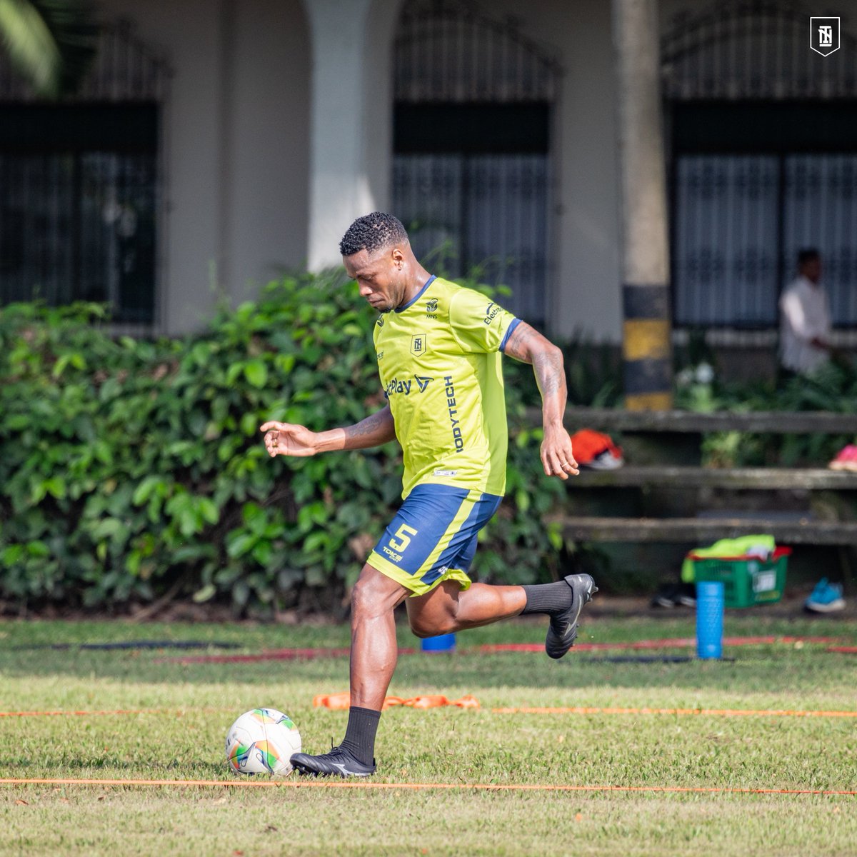 internaciopalmi's tweet image. 🔝 En cada entrenamiento forjamos la mentalidad y las habilidades que nos representan. ¡Esto es Inter de Palmira, esto es fútbol con corazón! 💚⚽ #VamosInter #ADNCorazon