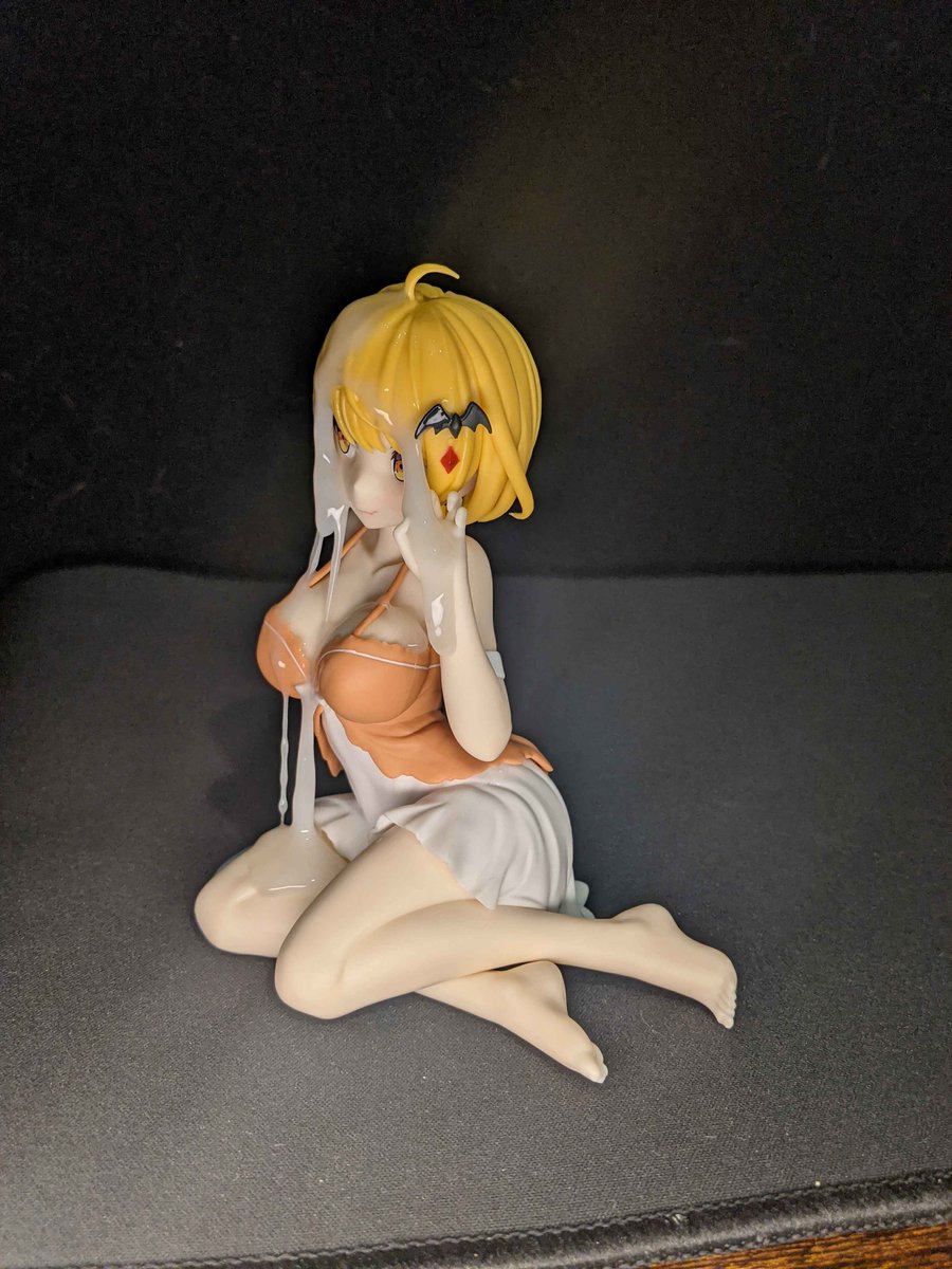 niblewd's tweet photo. #フィギュアぶっかけ https://t.co/bzKnYDIBsP