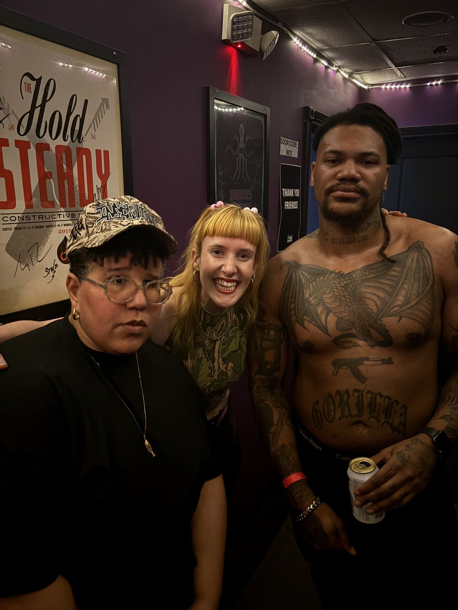 DraycoMcCoy's tweet photo. Brittany Howard is amazing thank you for letting us experience with you 💖🙏🏽 @blkfootwhtfoot , I’m fina record some new shit wit @InnerPeace4evr asap it’s dat time https://t.co/XS18mJR3XA