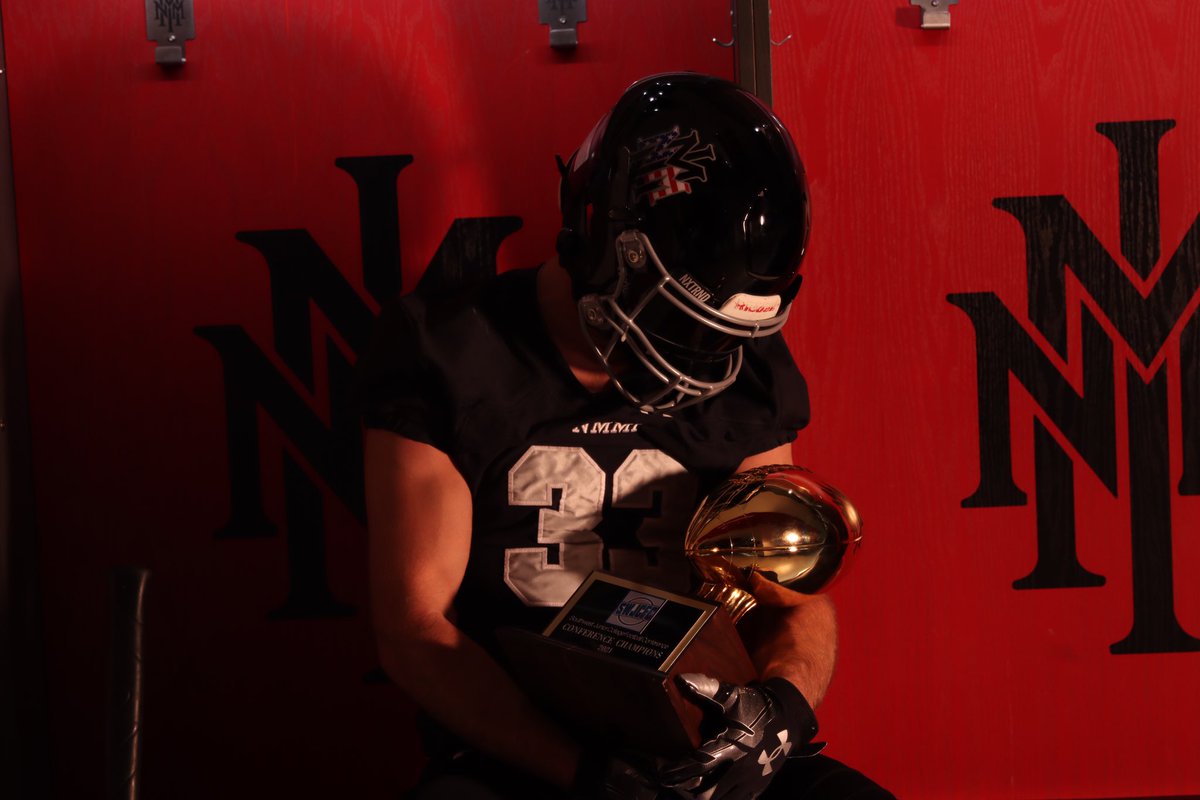 Tristan Davis tweet media