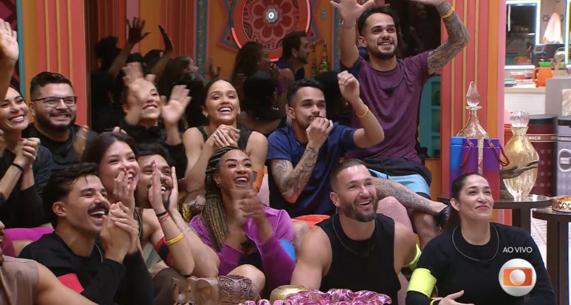 ixiebabadoe's tweet photo. Olha como a casa tá linda❤️ #BBB25 https://t.co/Dbv1BYYVyc