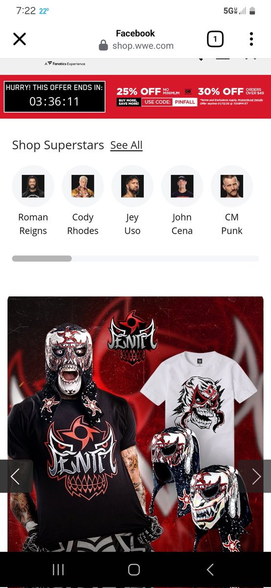Twist_Wesson's tweet photo. Hasn't even walked out yet and this was already on the site. #WWERaw https://t.co/Ar3MfNb8wd
