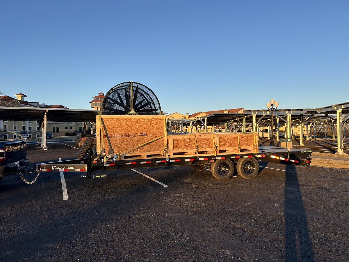 Performance Fans tweet media