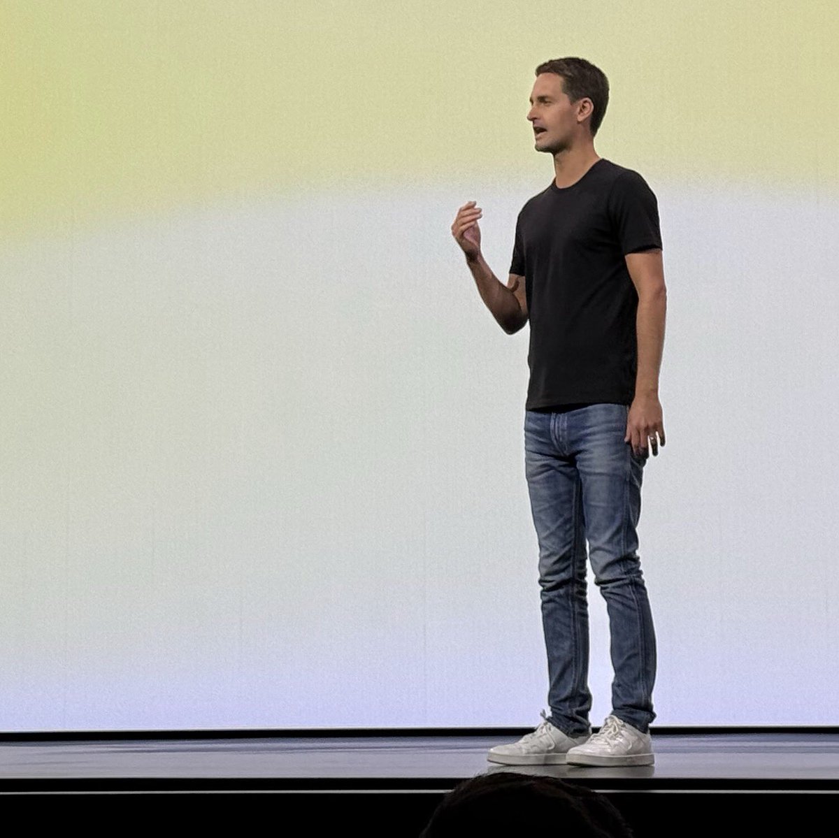 Snapchat founder Evan Spiegel writes a “love letter” to Los Angeles in the wake of the wildfires. Says he grew up in the Palisades and the first Snap office was there (in his Dads dining room)

150 Snap employee have been displaced out of 2000

Giving $5 million in help