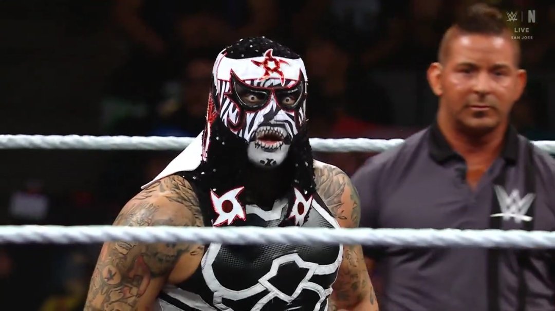 "WOW....so this is what a SOLD OUT Hardcam side looks like..."

#RAWonNetflix