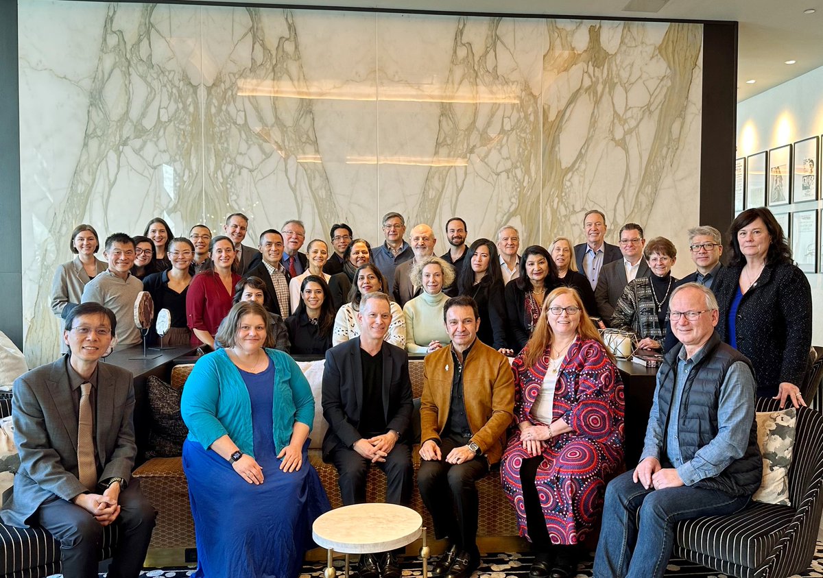 Productive annual planning meeting this weekend with #anesthesiology leaders from all over the state 💪🏽

We worked on updates to our mission, vision and values, and we focused our objectives on important priorities for our members and their patients.