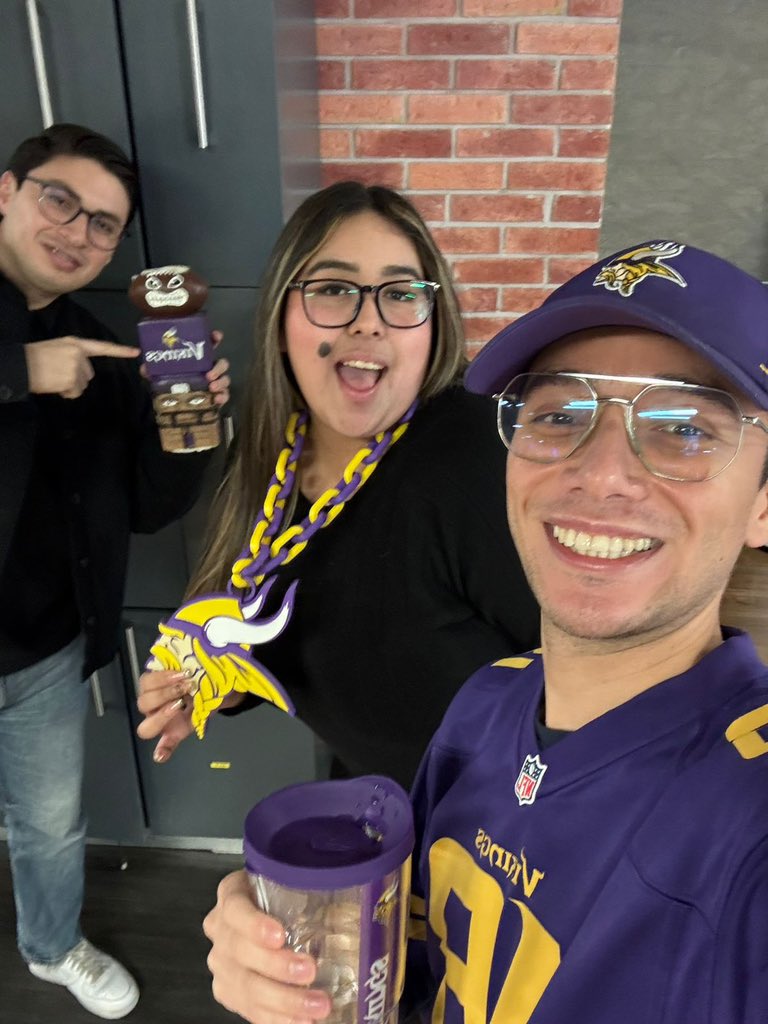 #NFLenTelevisa  siempre apoyando