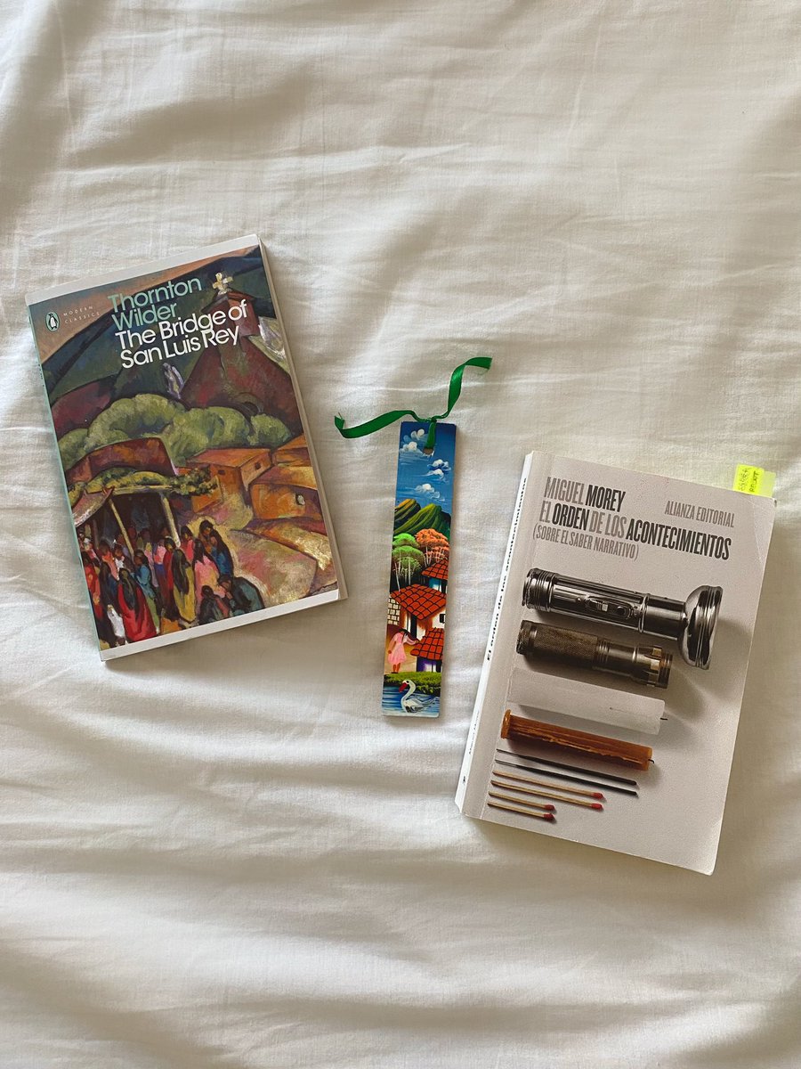 these are first reads of 2025. i have just finished the bridge of san luis rey by thornton wilder and i am currently reading el orden de los acontecimientos by miguel morey.