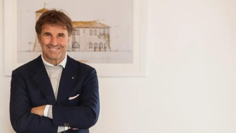 BrunelloQuotes's tweet photo. "My desire to know 

was always a few notches higher 

than the number of books I bought 

and the time it took to read them."

Brunello Cucinelli https://t.co/oShQaWEm9i